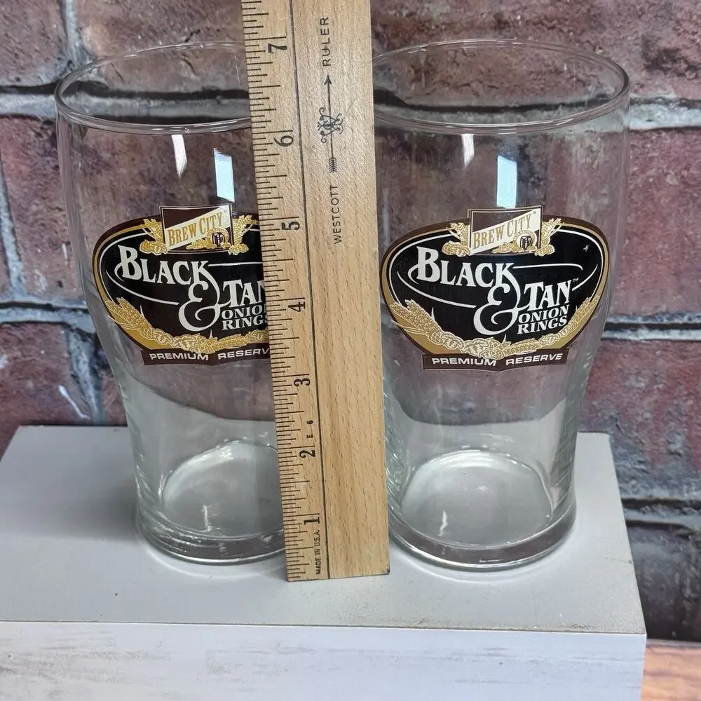 Brew City Pint Beer Glasses Black &‎ Tan Onion Rings 12-Ounce Barware Set of 2
